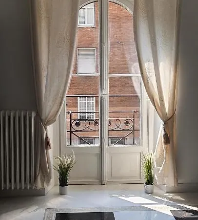 Elegante Monolocale - Macchi 1920 Apartamento *